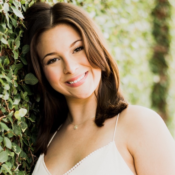 Meet your Posher, Niah - Picture 1 of 1